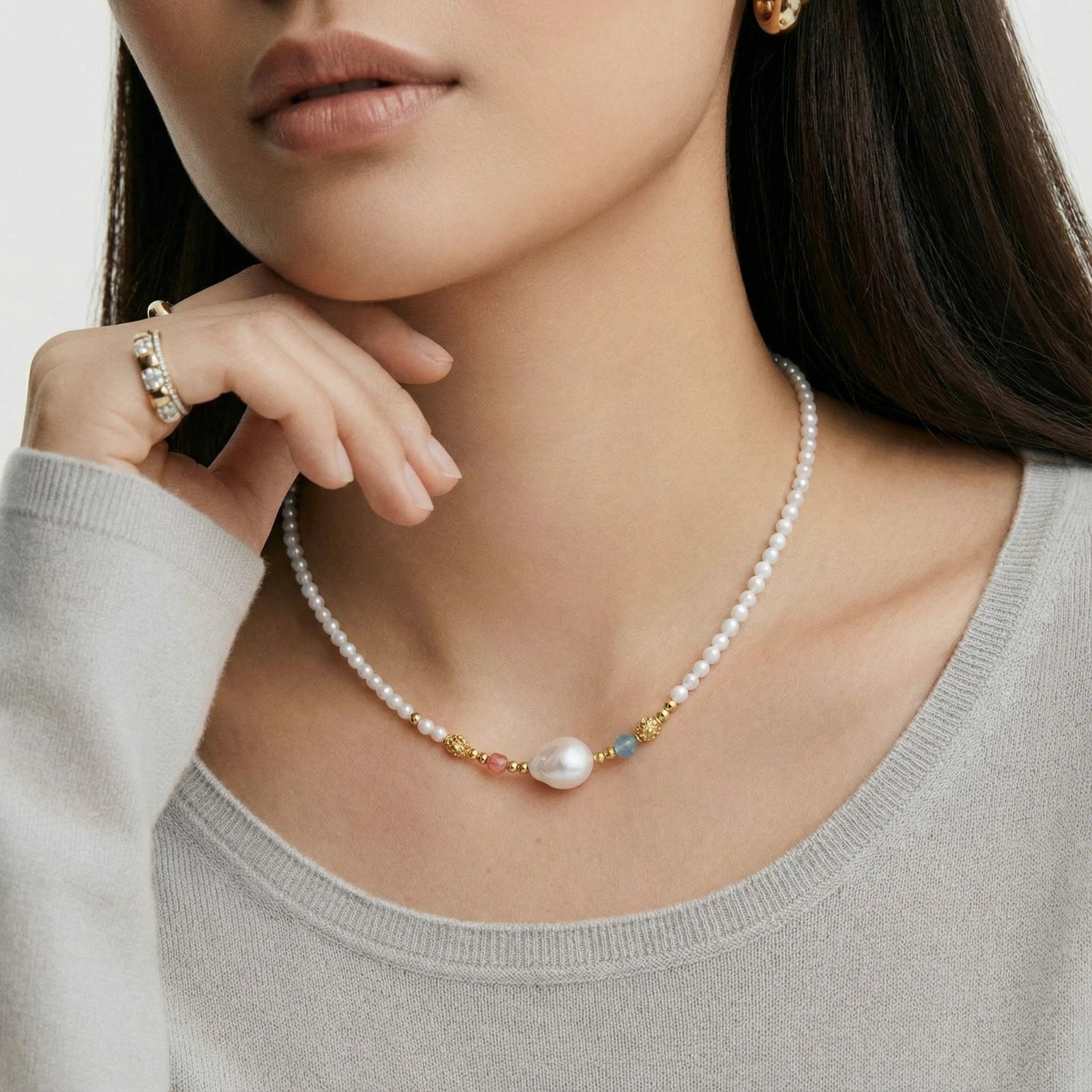 Pearl Beaded Necklace